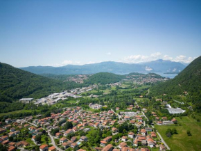 La casa sotto le cascate Lago Maggiore - IXIHOME